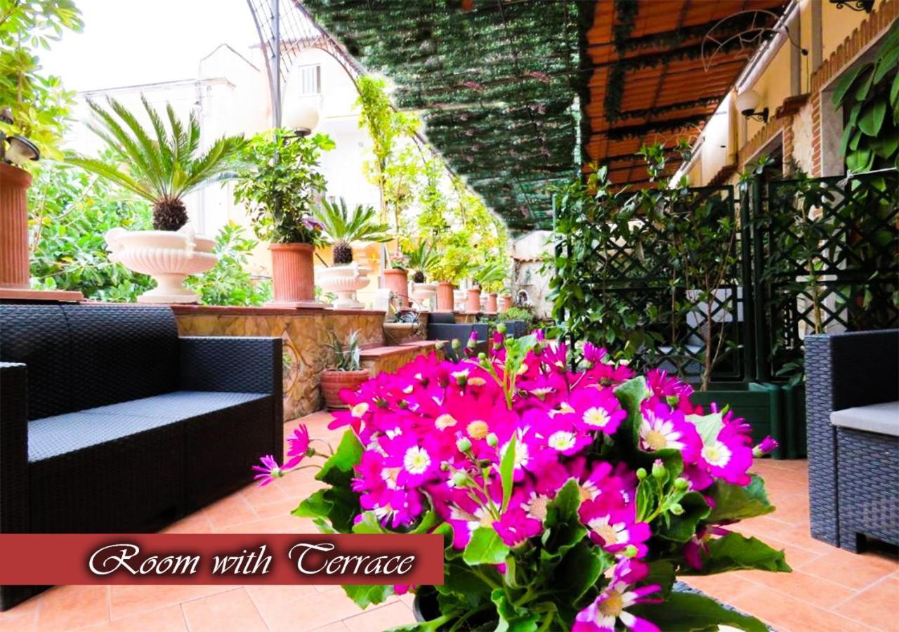 Bed & Breakfast Medea Napoli Bagian luar foto