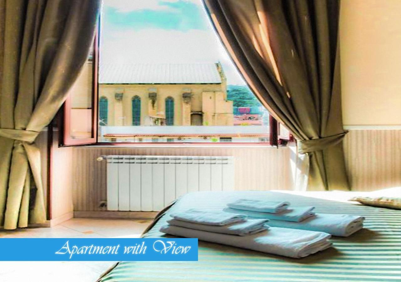 Bed & Breakfast Medea Napoli Bagian luar foto